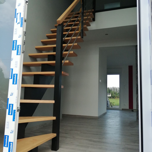 Escalier bois massif